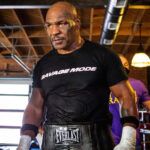 Mike Tyson asará a Ric Flair el próximo mes en Tennessee