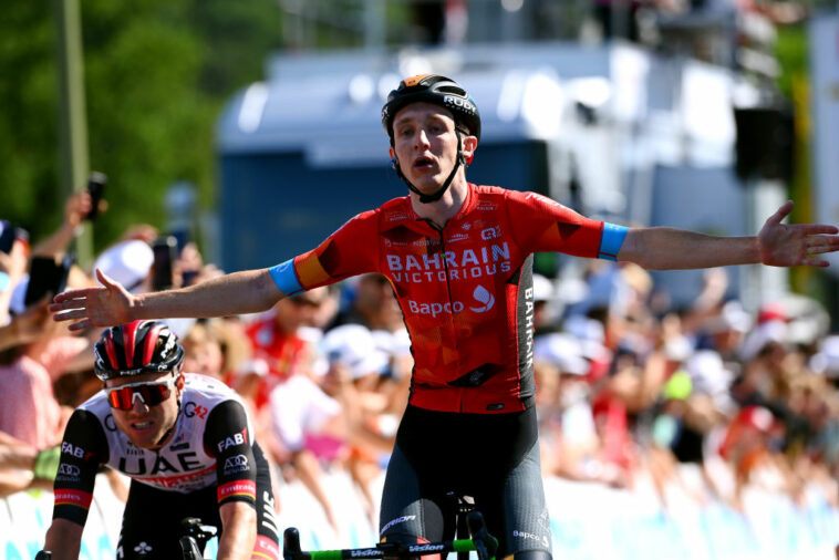 Stephen Williams de Gales 'sobre la luna' para obtener su primera victoria en el WorldTour en la primera etapa del Tour de Suiza
