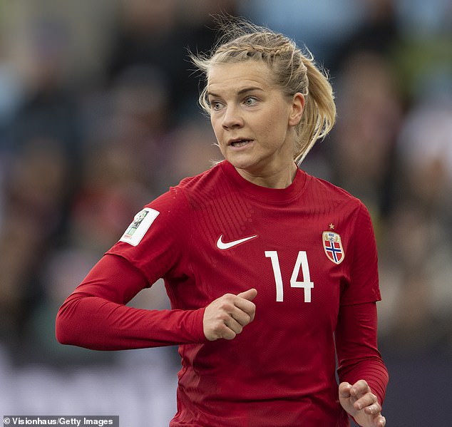 Ada Hegerberg regresó a la selección de Noruega en marzo después de un exilio de cinco años.