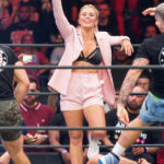Paige VanZant firma con la promoción de lucha libre profesional AEW