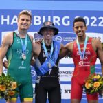 podio de hombres de hamburgo 2022 Hayden Wilde Matt Hauser Jawad Abdelmoula crédito de foto triatlón mundial