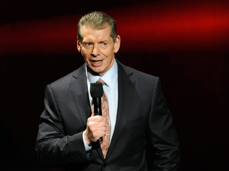 Vince McMahon anunció su retiro de WWE