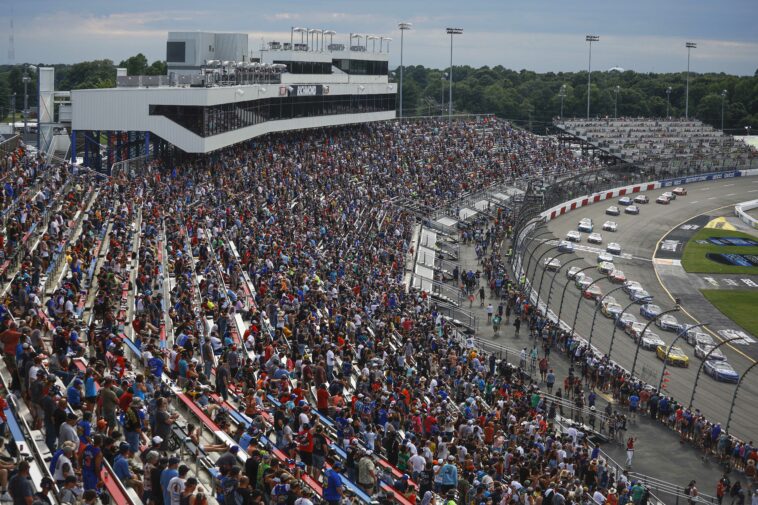 Clasificaciones de NASCAR TV: agosto de 2022 (Richmond Raceway)