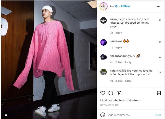 Kyle Kuzma tiene la intención de mostrar el suéter rosa de Raf Simons en su mansión