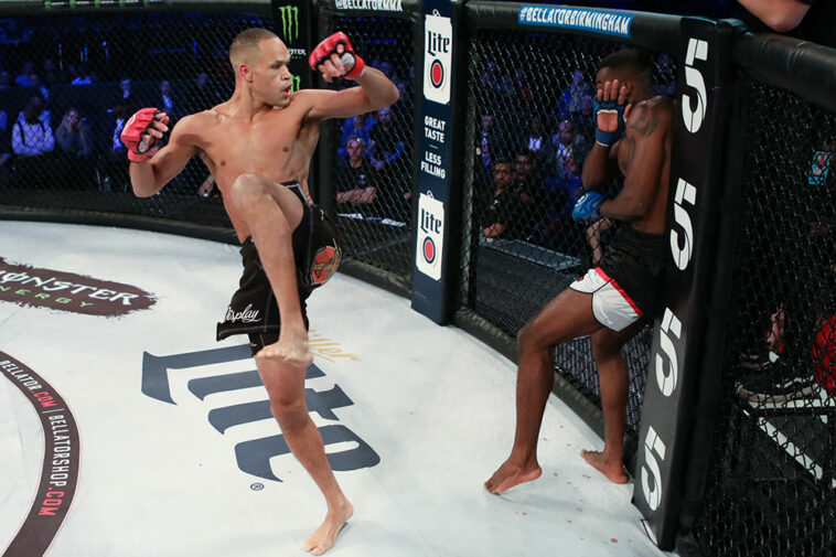 Mira cómo Karate Combat golpea a Raymond Daniels en la cabeza