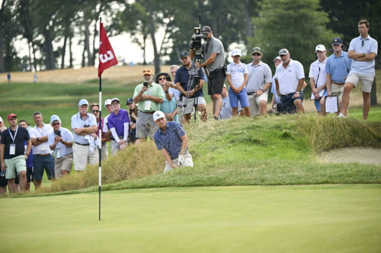 Sam Bennett y Ben Carr avanzan a la final del campeonato en The Ridgewood Country Club