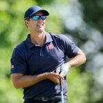Scott se aferra a la ventaja de un tiro en el Campeonato PGA BMW
