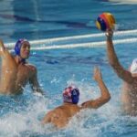 Serbia vence a Croacia en el derbi, Holanda elimina a Montenegro - Total Waterpolo