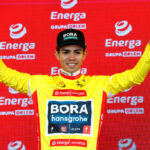 Sergio Higuita muestra las intenciones de la Vuelta a España en el final cuesta arriba del Tour de Polonia