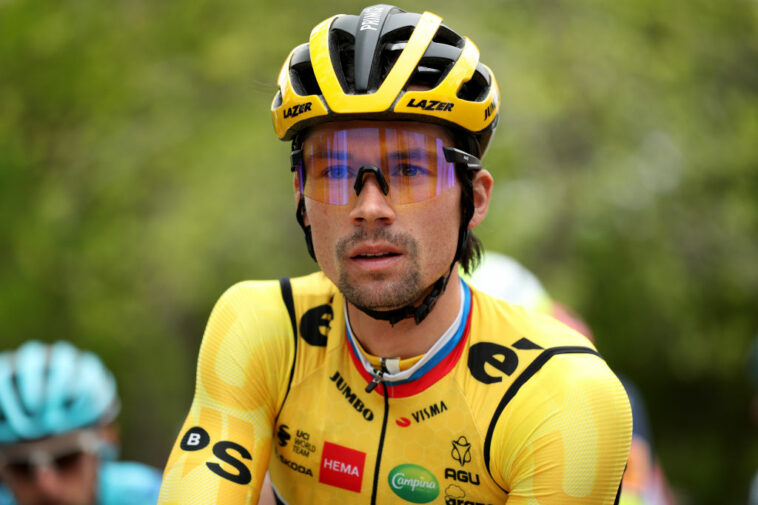 'Tienes que seguir moviéndote': Primoz Roglic busca recuperarse en la Vuelta a España