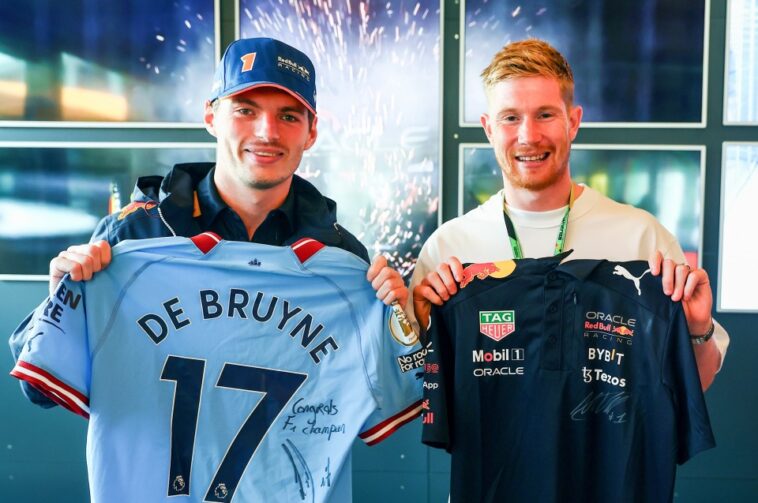 El as de la F1 y la estrella del fútbol intercambiaron camisetas firmadas