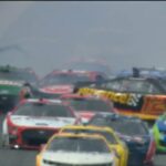 Video: Ryan Blaney arrastrado en un accidente de seis autos temprano en Daytona
