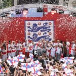 Siete mil llenaron Trafalgar Square para la celebración de la victoria de Inglaterra en la Eurocopa 2022