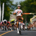 Benoit Cosnefroy logra la victoria en solitario en el Grand Prix Cycliste de Québec