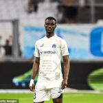 Eric Bailly acusó al Manchester United de 'favorecer a los jugadores ingleses' en lugar de elegir equipos por méritos