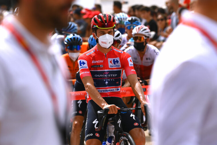 Remco Evenepoel: 'Arriesgado' que Ayuso se quede en la Vuelta a España con el COVID-19