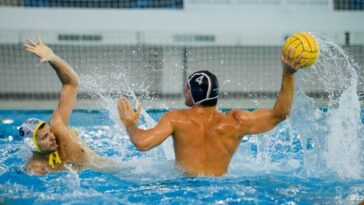 El gol de último suspiro envía a Vouliagmeni a los playoffs;  Oradea sorprende al Barcelona - Total Waterpolo