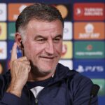 El jefe del Paris Saint-Germain, Christophe Galtier, restó importancia a las críticas de Mbappé