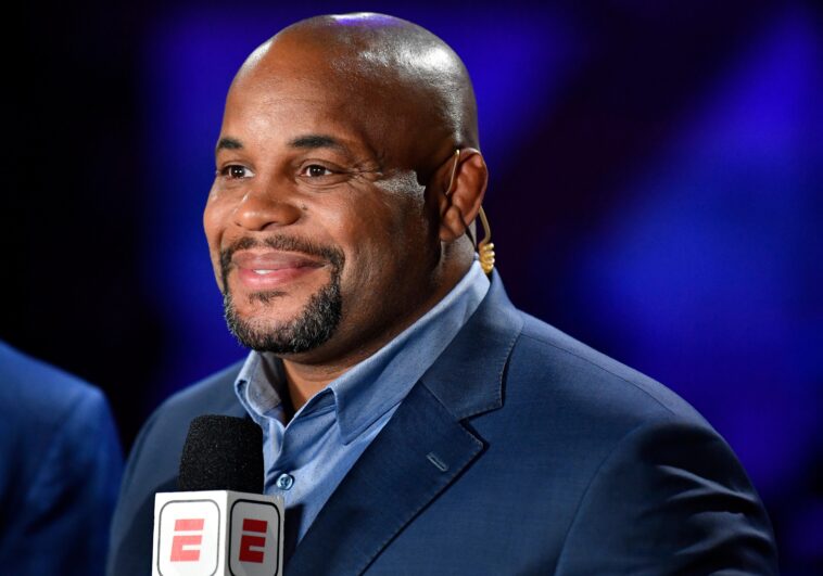 La leyenda de la UFC Daniel Cormier debutará en la WWE en Extreme Rules