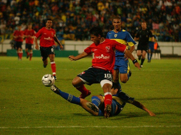 Agüero en el Rojo vs. Boca.