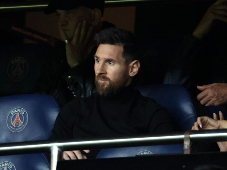 La leyenda del Barcelona Messi polémicamente le dio