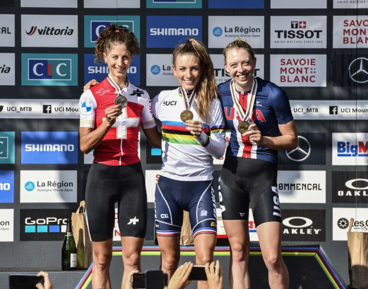 Pauline Ferrand-Prévot persigue el maillot arcoíris en el Campeonato Mundial UCI Gravel inaugural