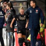 Beth Mead fue baja por una lesión en la cabeza en la victoria del Arsenal sobre el Ajax
