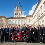 Bagnaia y Ducati visitan al presidente italiano en Roma