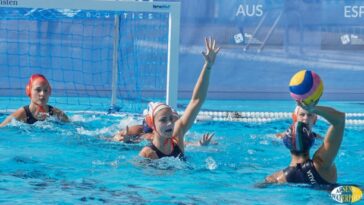 Drama tardío cuando Holanda supera a Italia;  Estados Unidos se lleva el derbi ante Canadá - Total Waterpolo