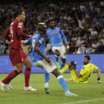 La victoria de Napoli por 4-1 sobre el Liverpool resultó vital para verlos terminar por encima de los Rojos.