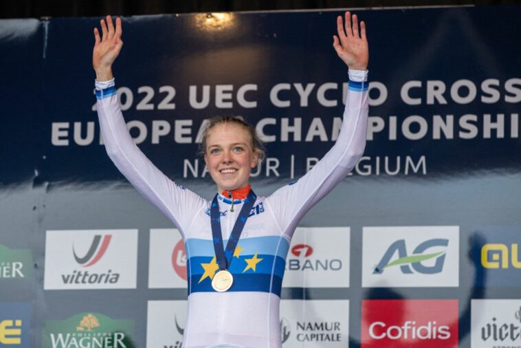 El nuevo campeón de la Eurocross, Van Empel, será un "gran ciclista", dice Marianne Vos