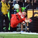 John McCarthy hizo dos atajadas masivas en la tanda de penaltis para darle a LAFC la Copa MLS