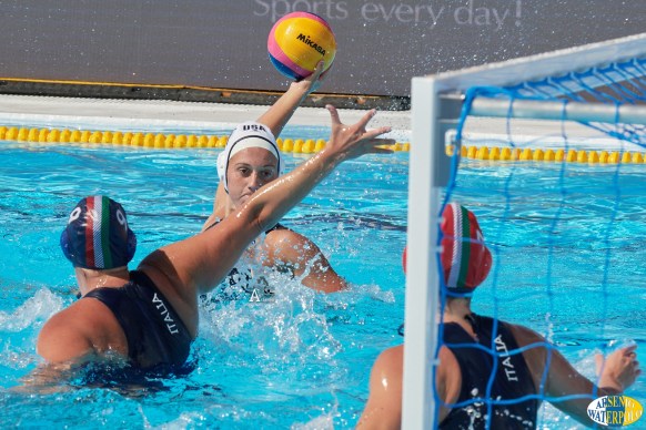 Estados Unidos derrota por poco a Italia;  España gana por un solo lado - Total Waterpolo