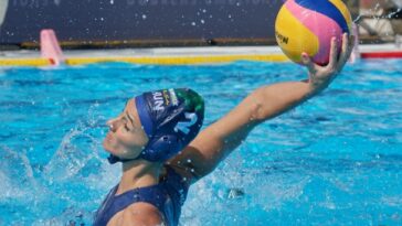 Hungría pone fin a la racha ganadora de Estados Unidos con una histórica victoria en semifinales - Total Waterpolo