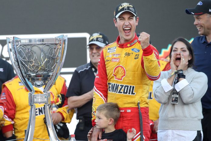 Joey Logano Team Penske Serie de la Copa NASCAR