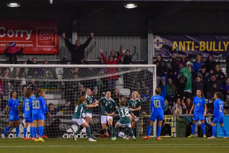 Las Mujeres de Irlanda del Norte ganaron 1-0 a Italia