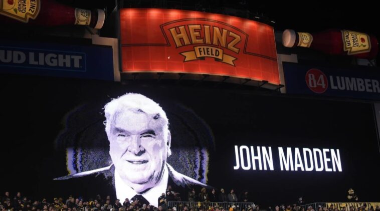 NFL anuncia cómo honrará a John Madden en Acción de Gracias