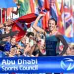 Flora Duffy Abu Dhabi 2022 crédito de la foto Triatlón Mundial