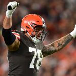 Browns, OT Jack Conklin, acuerdan una extensión de cuatro años y $60 millones, según informe