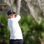 Charlie Woods se torció el tobillo calentando para la ronda del viernes en el PNC Championship