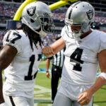 Davante Adams desinflado reacciona a los Raiders QB Benning Derek Carr