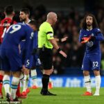 Marc Cucurella disputó la segunda mitad del triunfo del Chelsea sobre el Bournemouth con botas impares