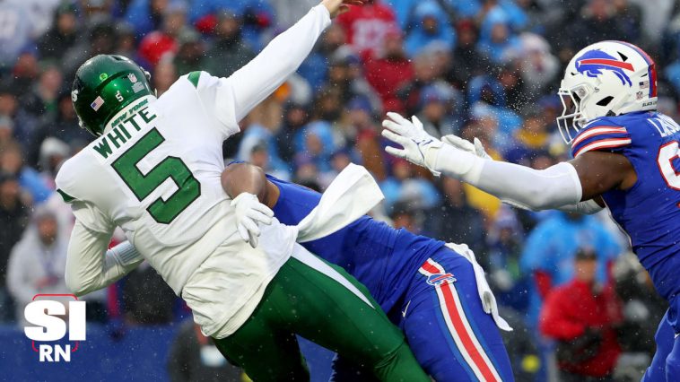 El mariscal de campo de los Jets, Mike White, va al hospital después de la derrota ante los Bills