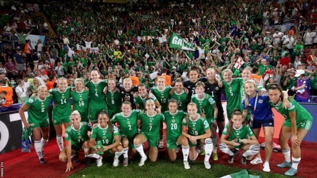 Gail Redmond cree que una generación se ha inspirado en el primer gran torneo de Irlanda del Norte en la Eurocopa 2022