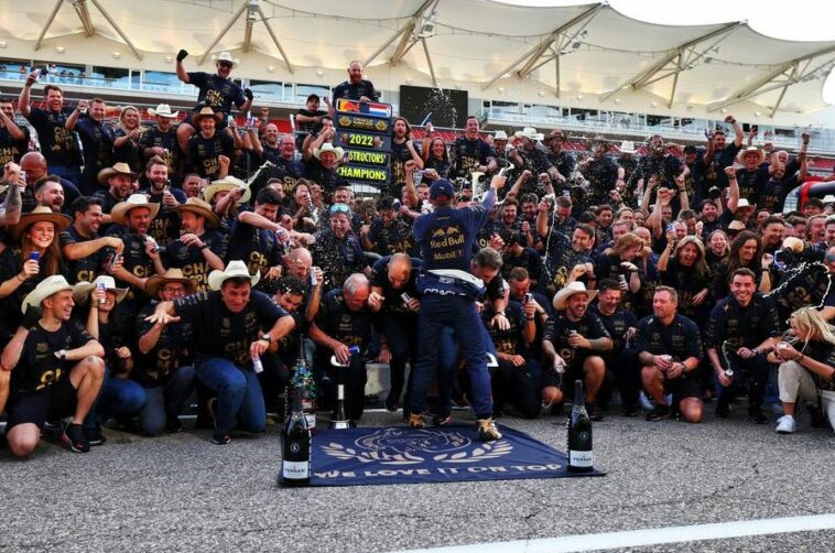 Red Bull Racing celebra ganar el Campeonato Mundial de Constructores 23.10.2022.  Campeonato Mundial de Fórmula 1, Rd 19, Gran Premio de Estados Unidos, Austin, Texas, EE. UU., Carrera