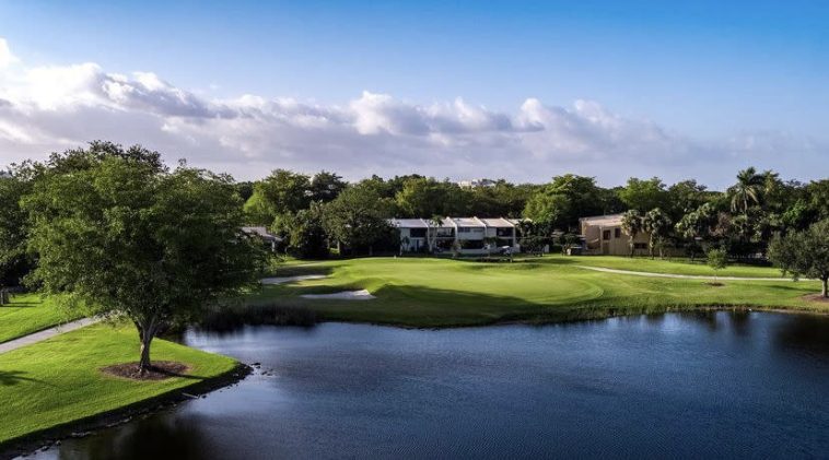 La Golfweek Senior Challenge Cup 2022 presenta un campo apilado