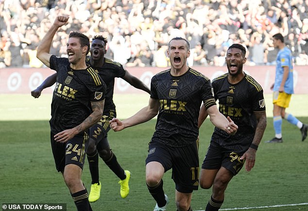 LAFC inicia su campaña como actuales ganadores de la Copa MLS contra LA Galaxy en el Rose Bowl