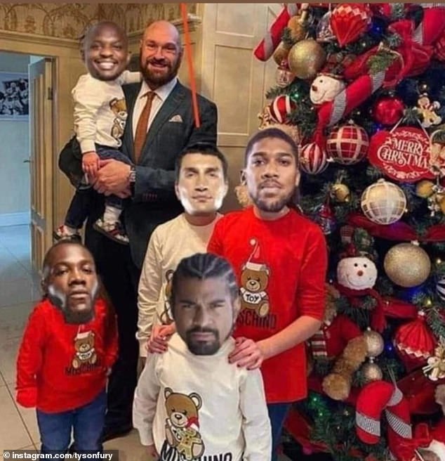 Tyson Fury apuntó con descaro a sus rivales de boxeo con esta tarjeta de Navidad en Instagram
