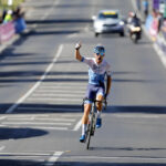 Alastair MacKellar gana el título de la carrera en ruta masculina Sub-23 de Australia con un aumento en solitario