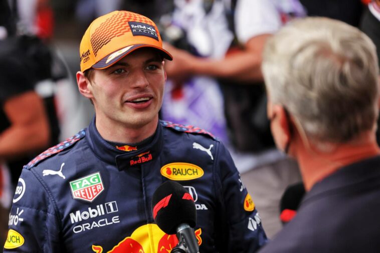 Ganador de la carrera Max Verstappen (NLD) Red Bull Racing en el parque cerrado con David Coulthard (GBR) Red Bull Racing y Scuderia Toro Advisor / Channel 4 F1 Commentator.  23.05.2021.  Campeonato del Mundo de Fórmula 1, Ronda 5, Mónaco